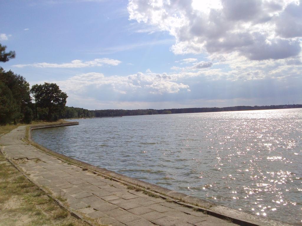 Osrodek Wypoczynkowy Forest Курортний комплекс Люблін